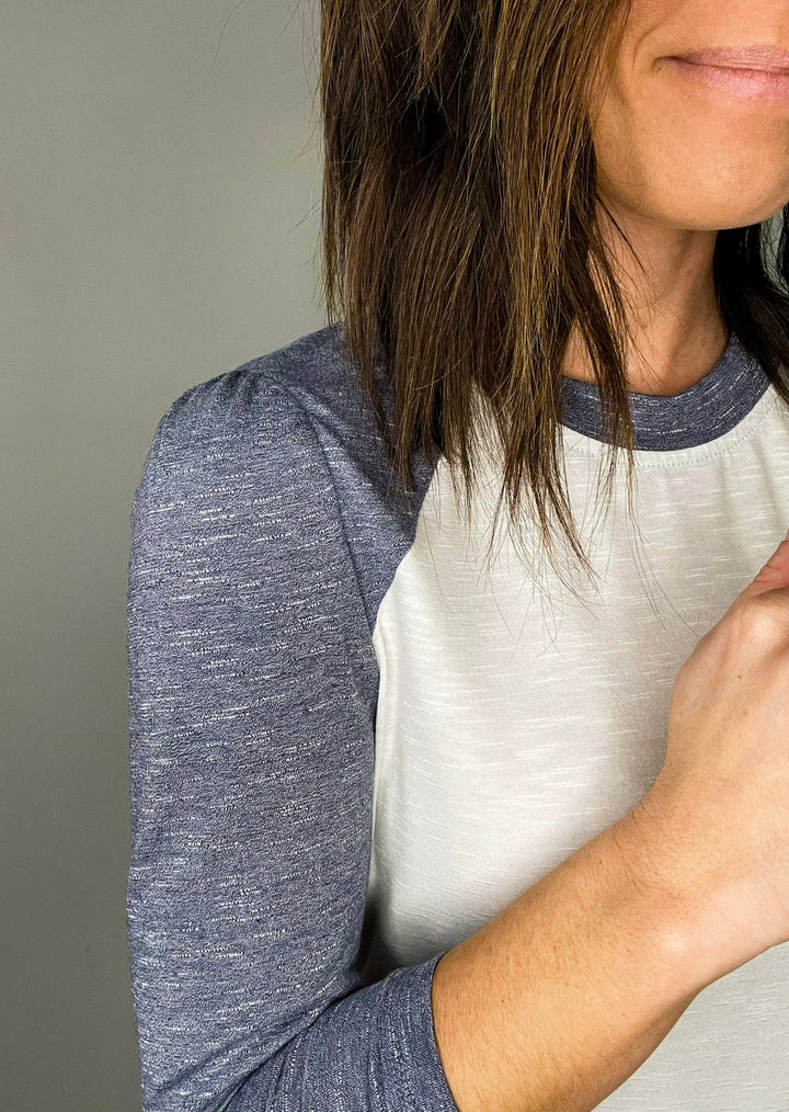 Blue & White Women's Heathered Raglan Top