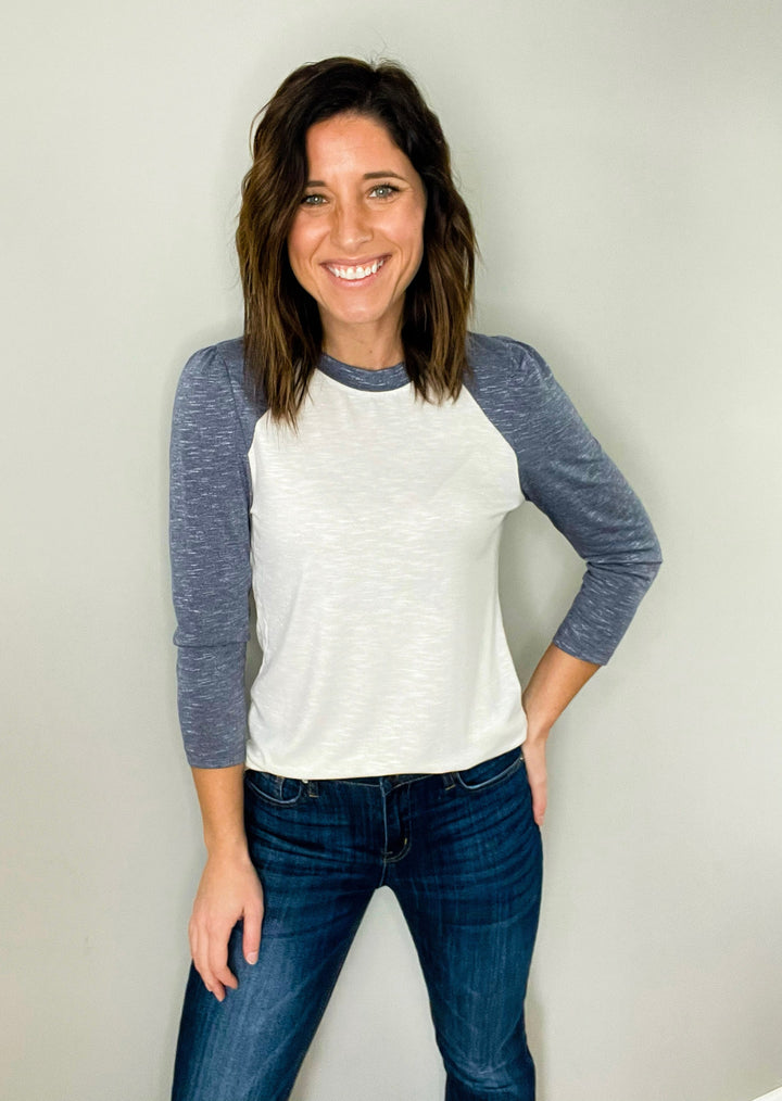 Blue & White Women's Heathered Raglan Top