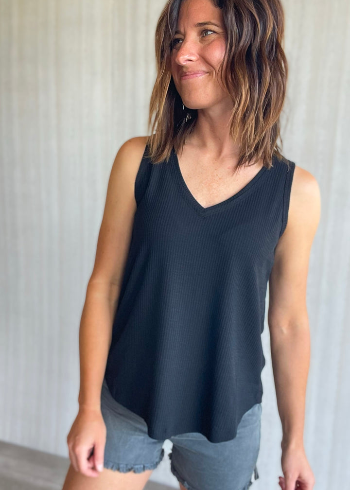 Women's Black Ribbed Knit Tank Top
