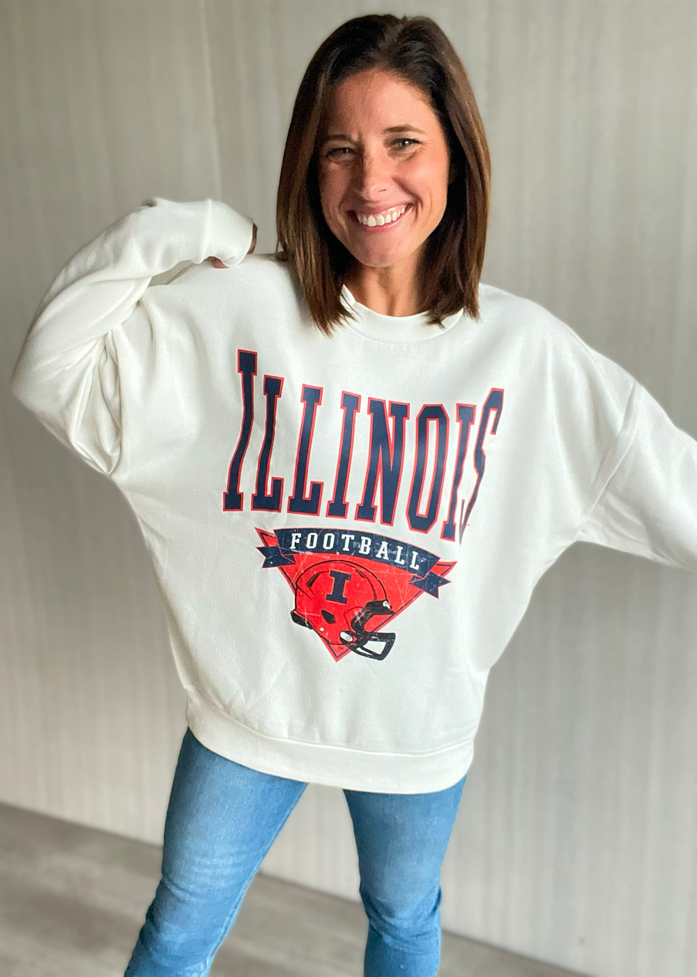 Women's Illinois Football Helmet Pullover