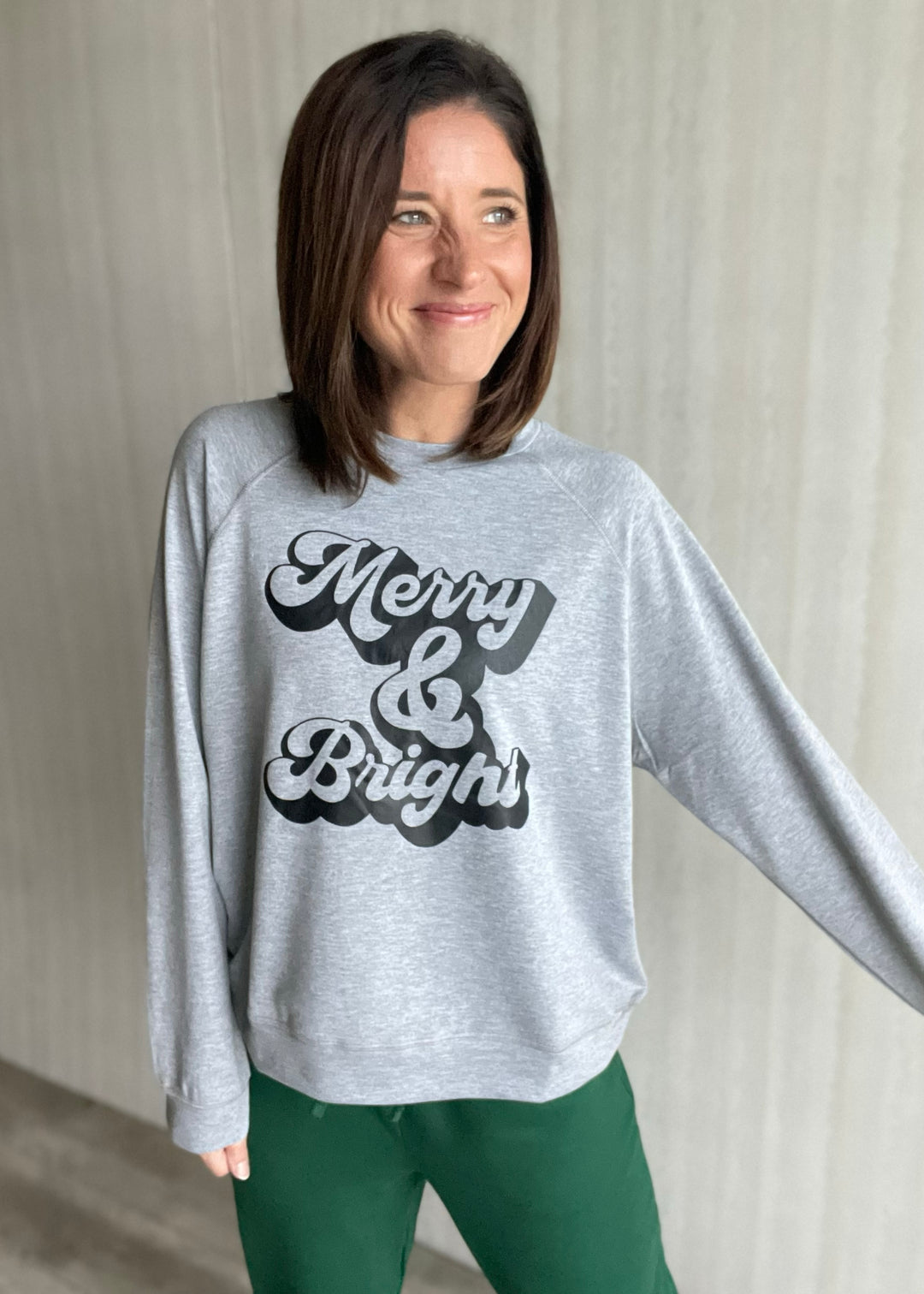 Women's Merry & Bright Long Sleeve Graphic Top | Gray Holiday Graphic Sweatshirt for Christmas