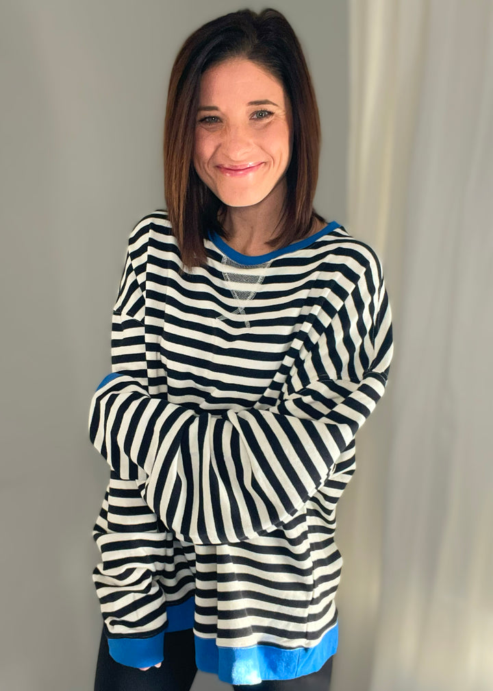 Women's Black/White Oversized Striped Pullover