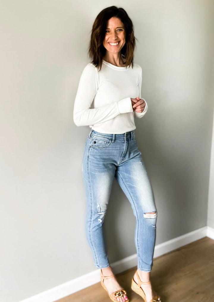 KanCan Light Wash Skinny Jeans - 90s High Rise Distressed Skinny