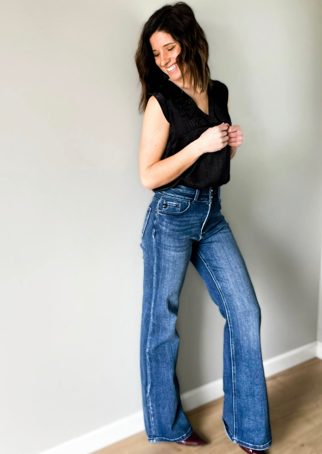 Women's Wide Leg Flare Jeans - KanCan High Rise Dark Wash Flares