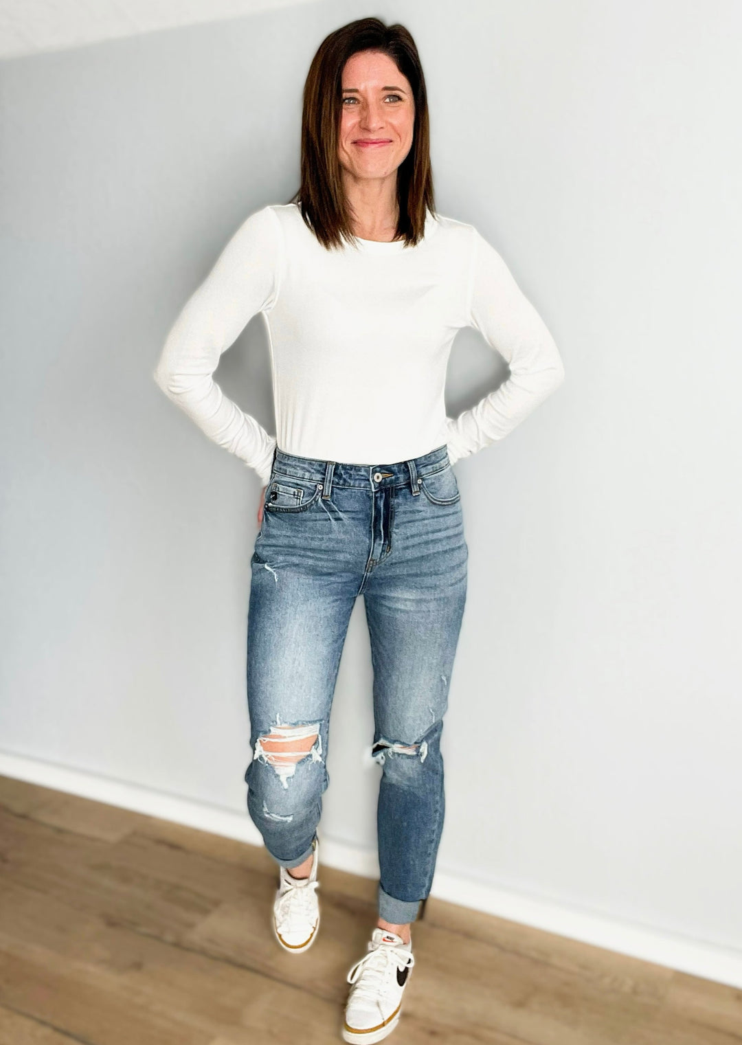 Kancan High Rise Distressed Mom Jean | Women's Jeans