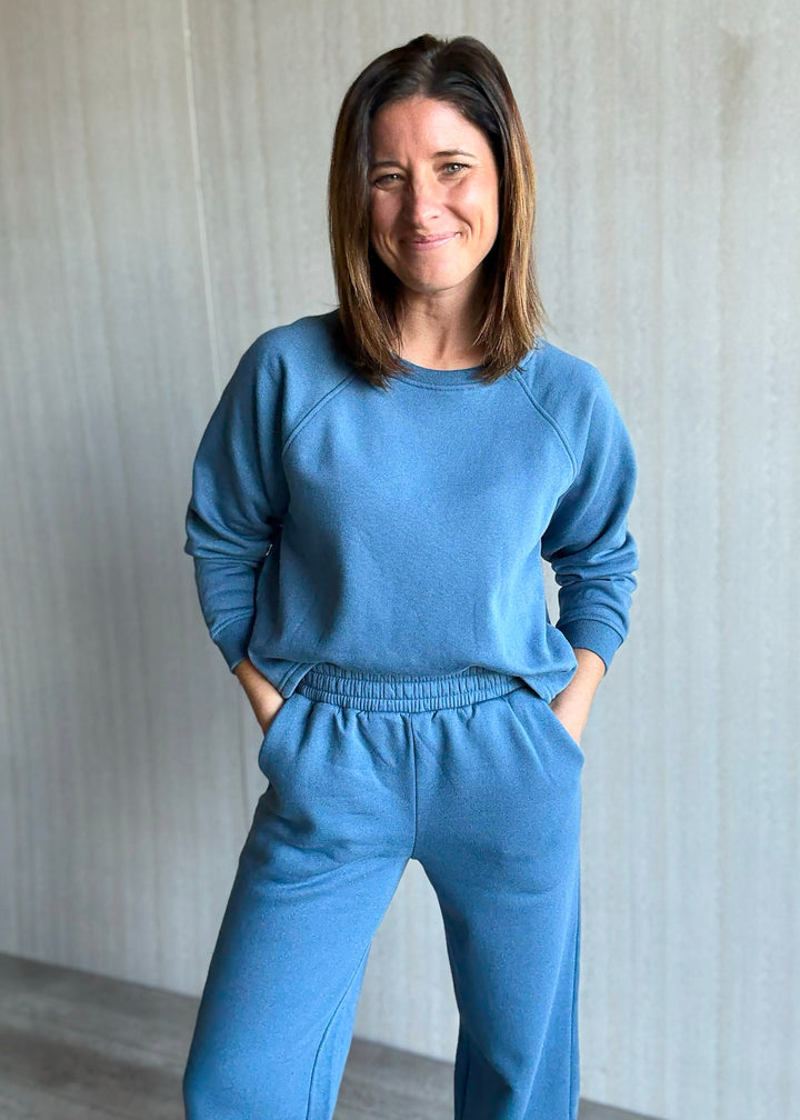 Women's Dusty Blue Fleece Raglan Sweatpants Set