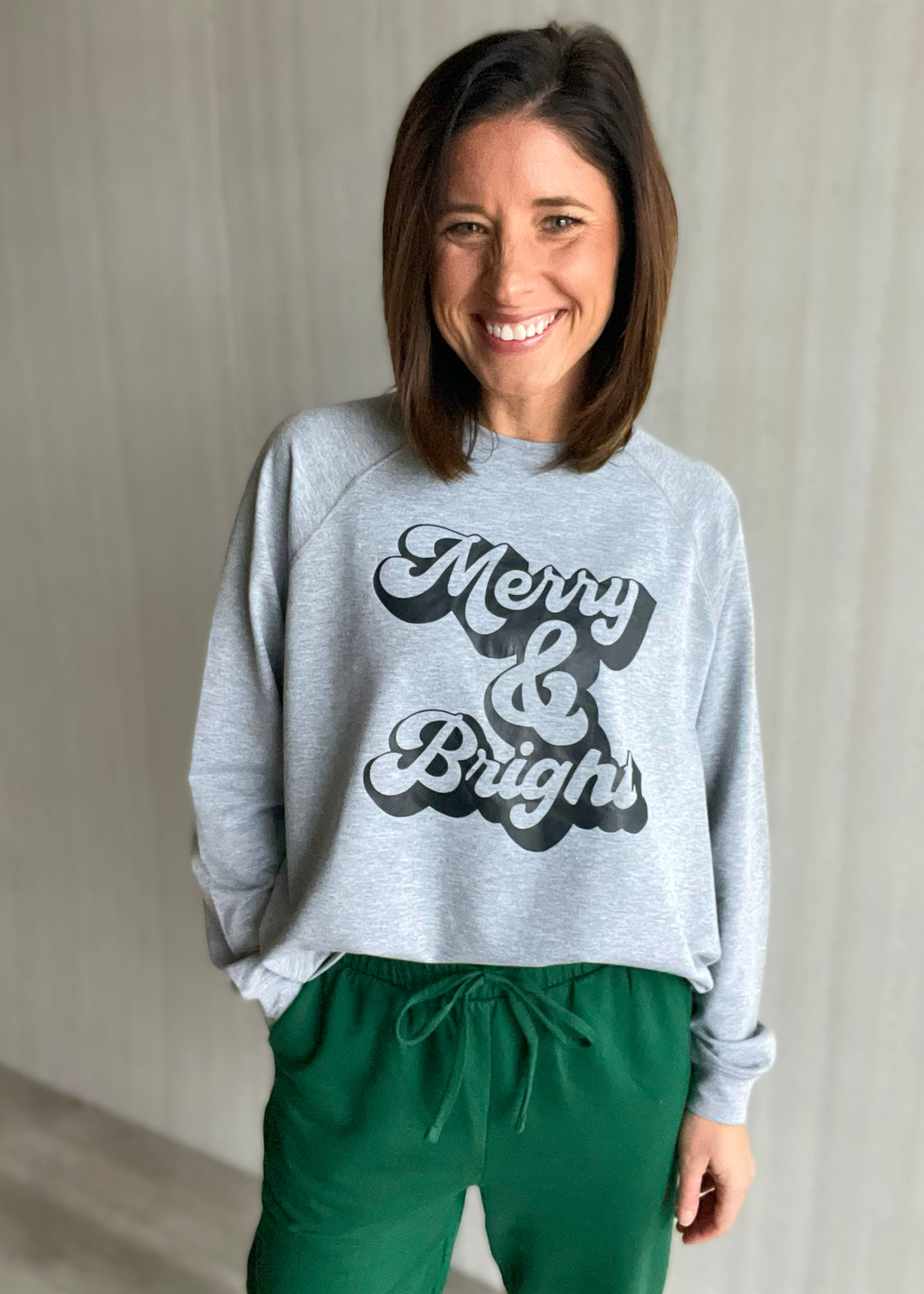 Women's Merry & Bright Long Sleeve Graphic Top | Gray Holiday Graphic Sweatshirt for Christmas