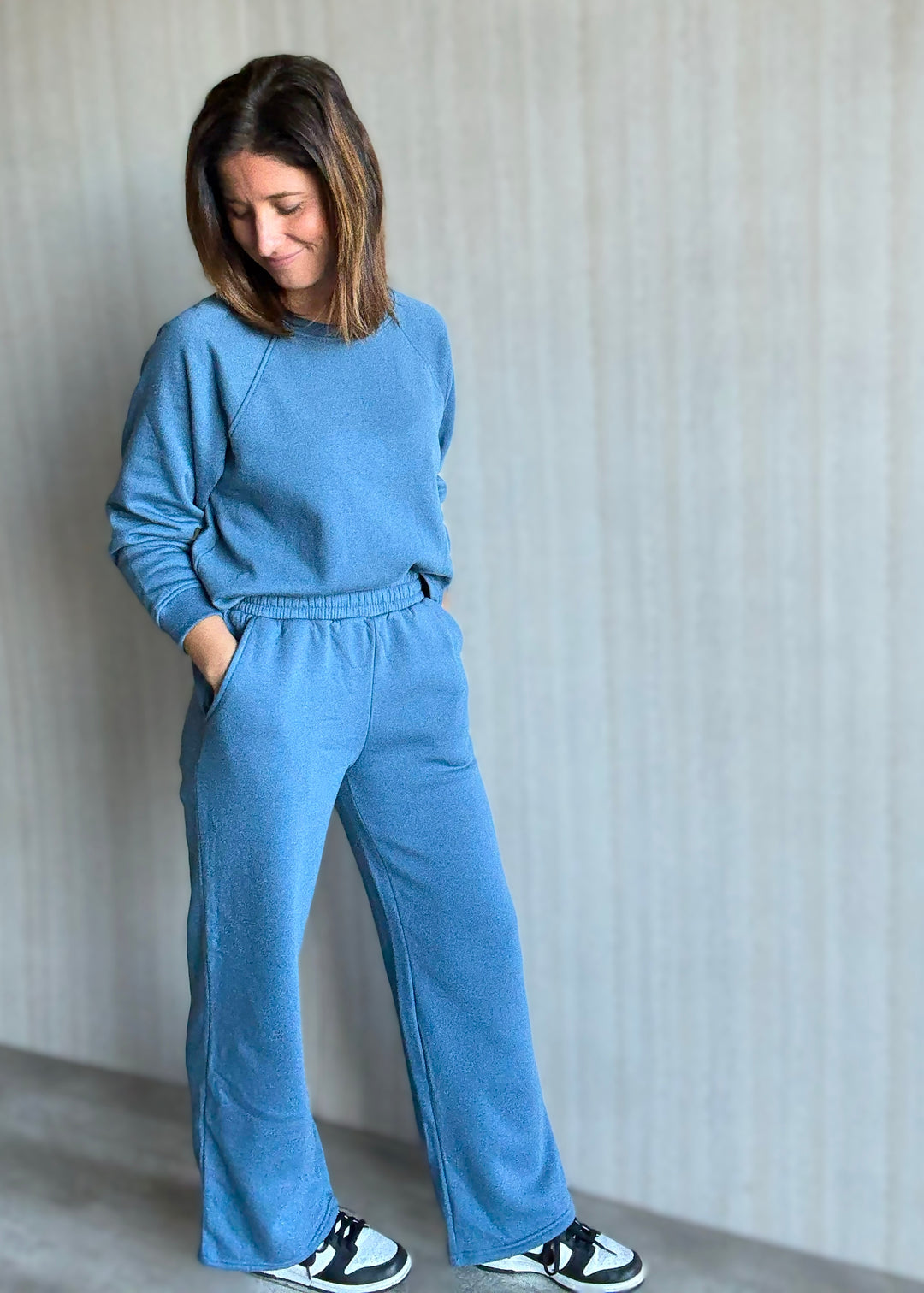 Women's Dusty Blue Fleece Raglan Sweatpants Set