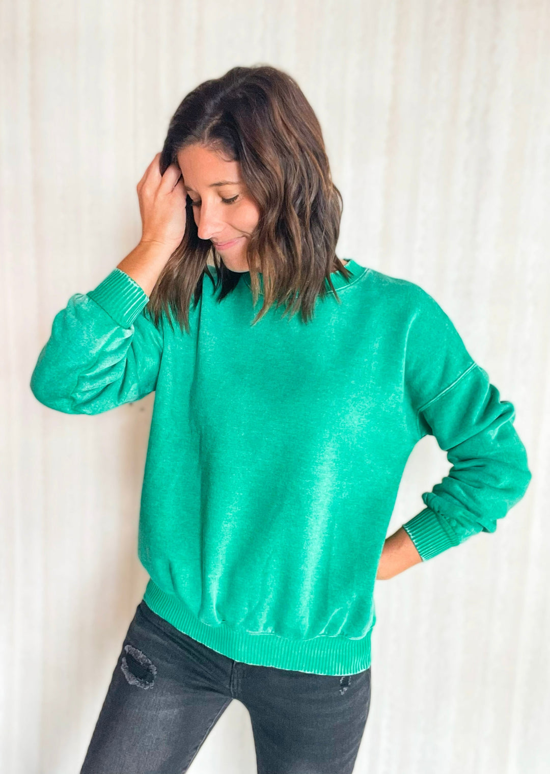 Cozy Kelly Green Mineral Washed Pullover Sweatshirt