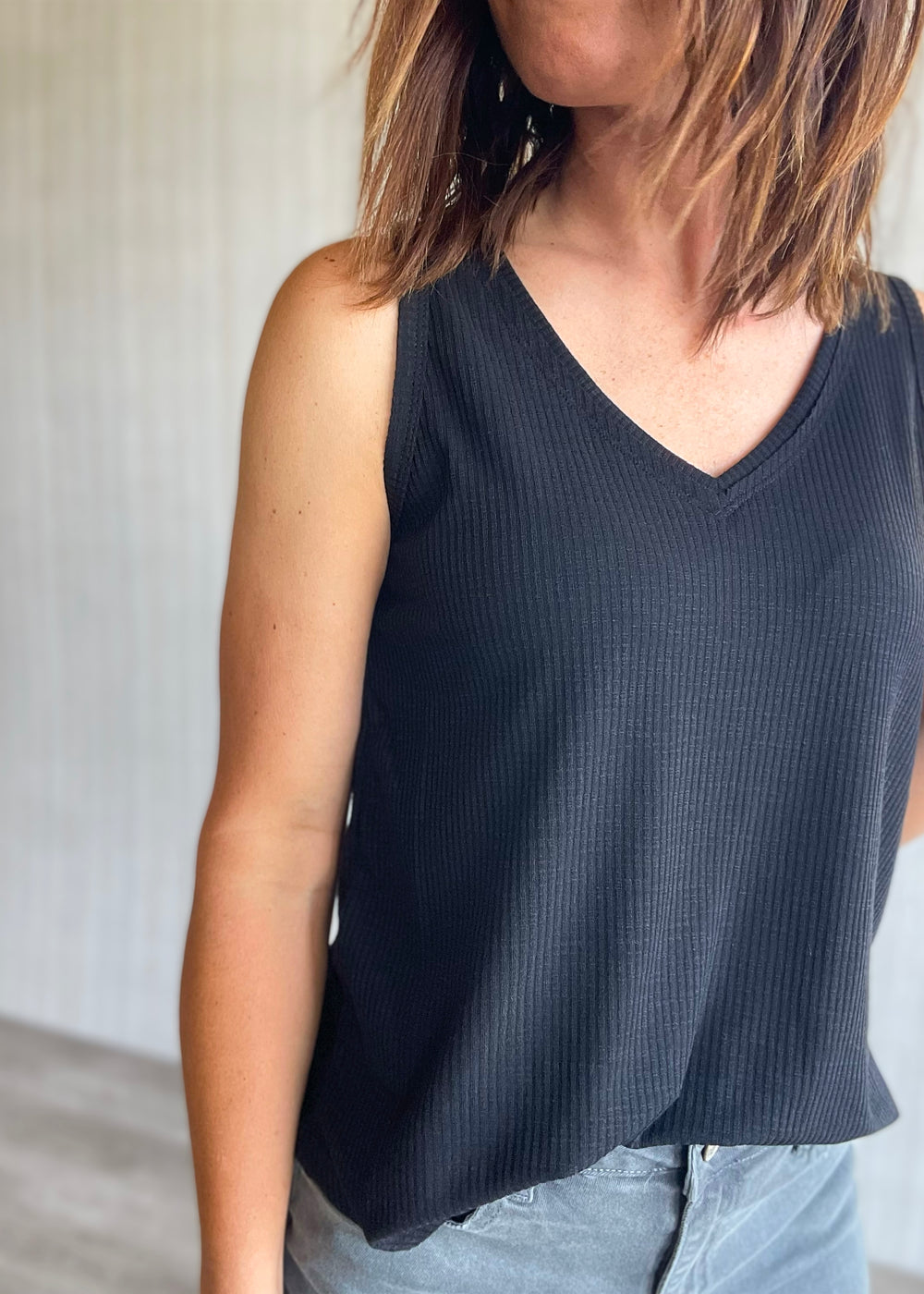Women's Black Ribbed Knit Tank Top