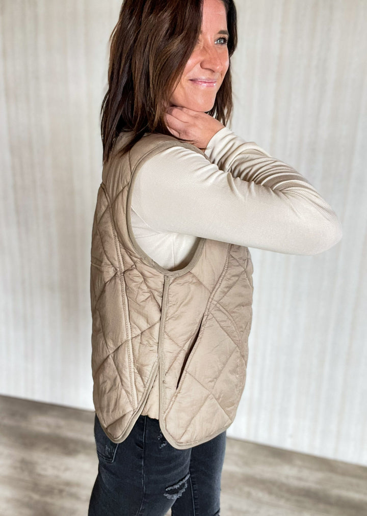 Almond Taupe Vest | Cute Winter Outfits