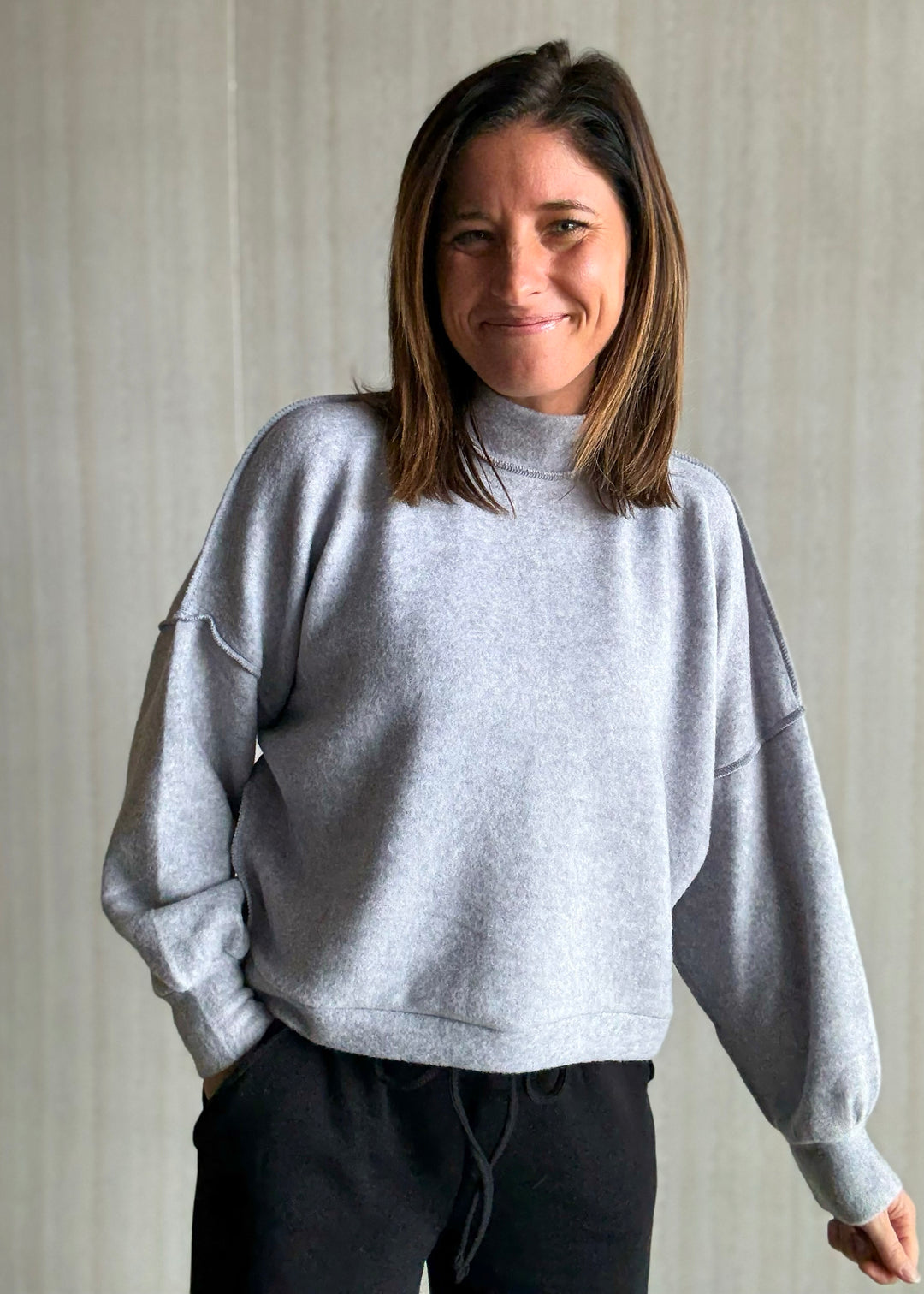 Women's cozy gray long sleeve top sweater