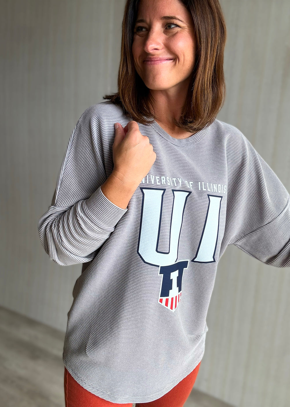 Women's Gray corded UI Illinois Gray Pullover Top 