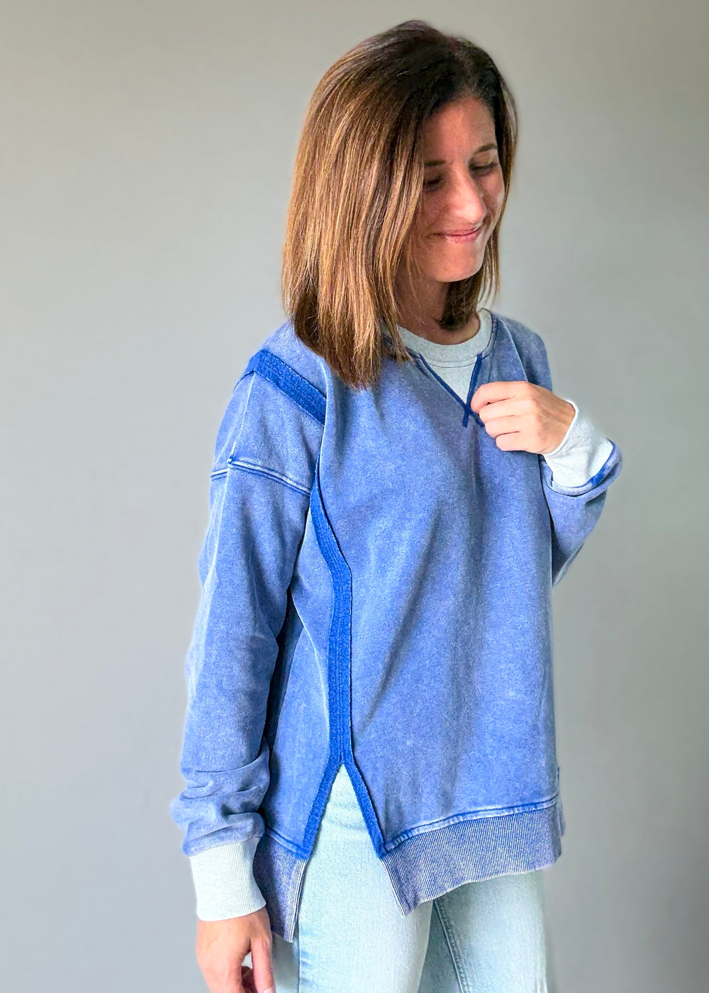 Women's Blue Color Block Pullover | Comfy Sweatshirt