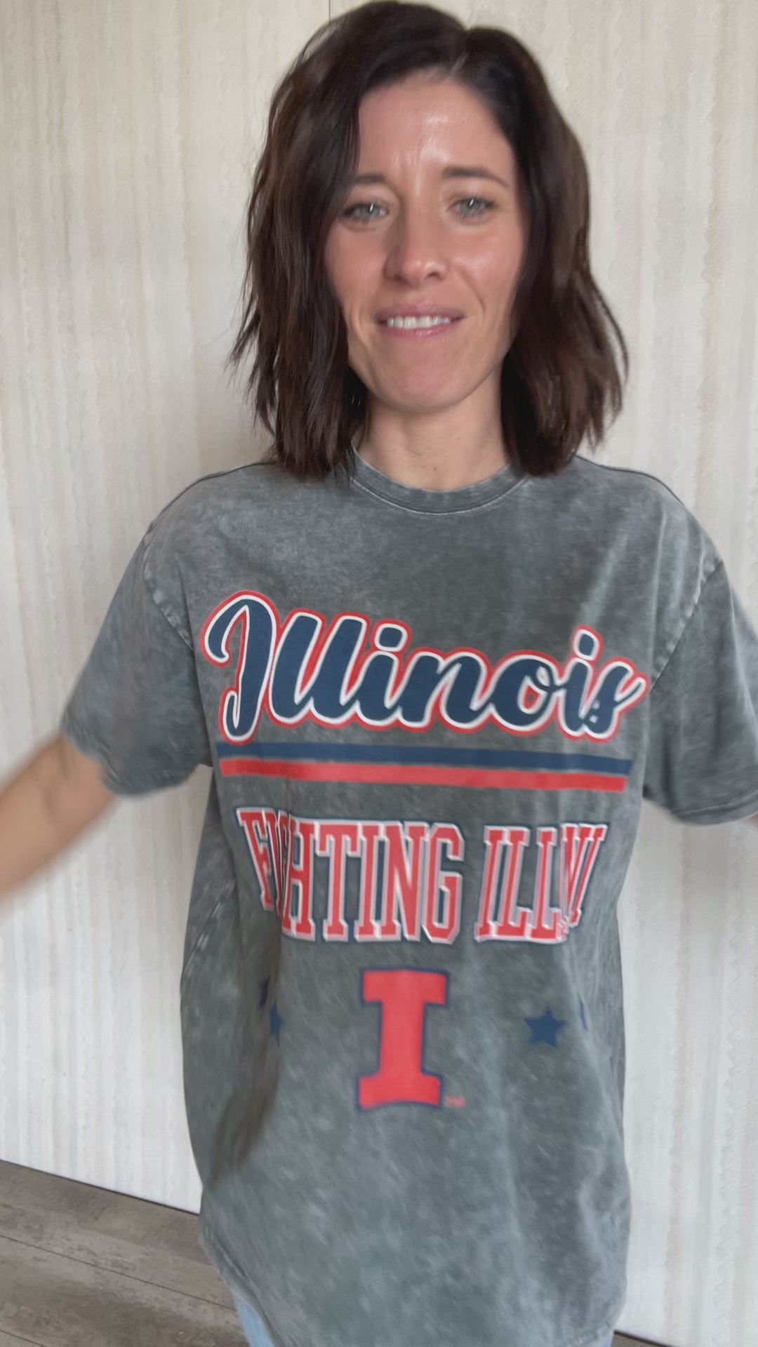 Mineral Washed Oversized llinois Tee