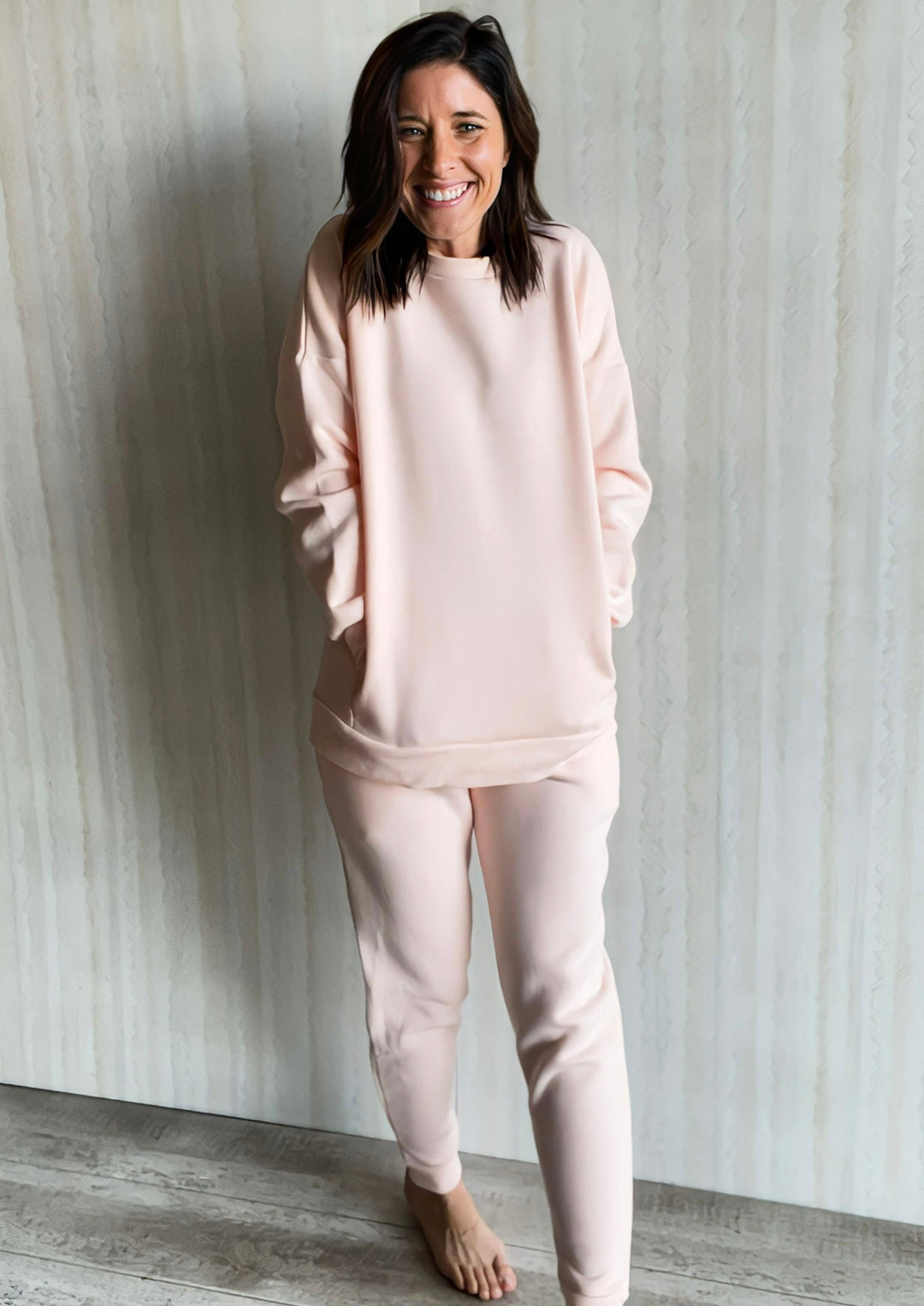 Women's Seashell Pink  Sweatshirt and Sweatpants Lounge Set