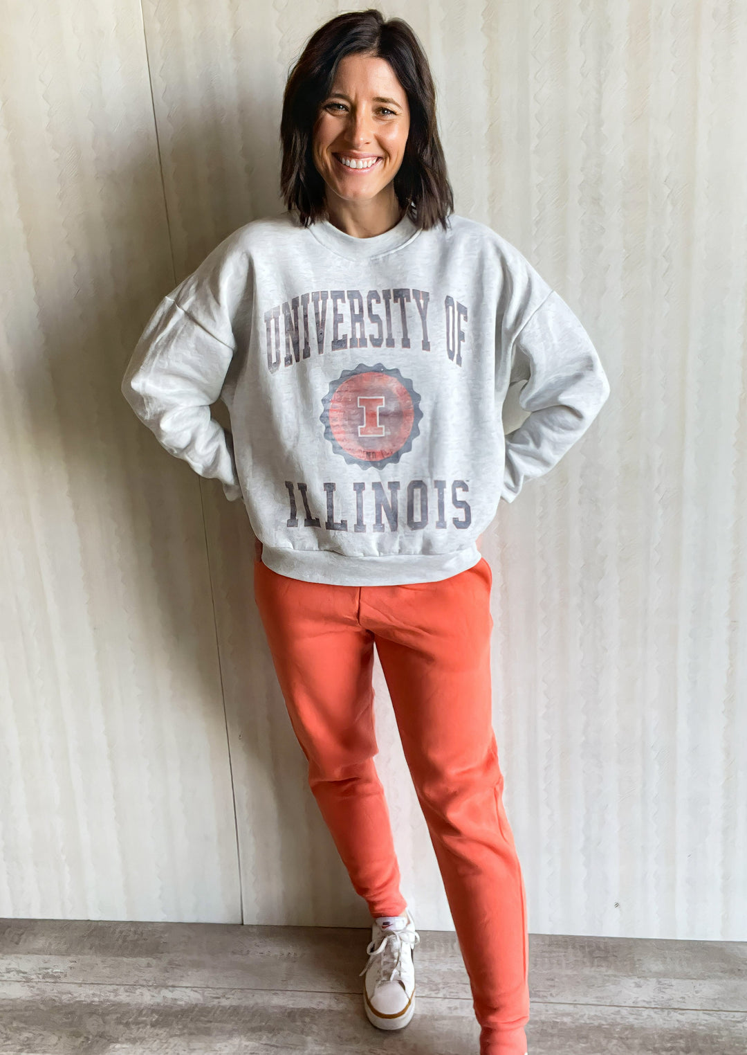 University of Illinois Gray Sweatshirt | Women's Illinois Sweatshirt